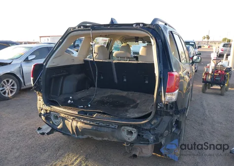 2019 Subaru Forester z USA, uszkodzony, nr VIN JF2SKACC3KH475274